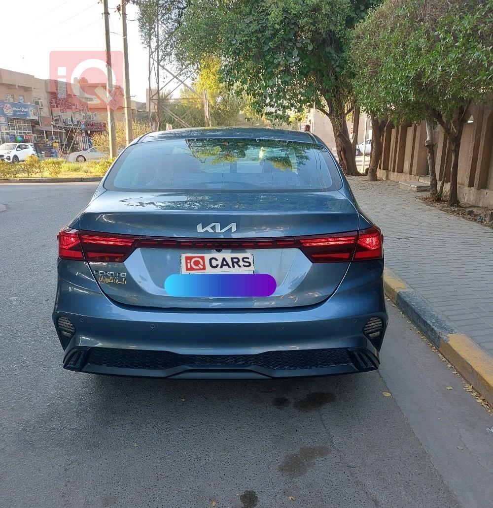 كيا سيراتو